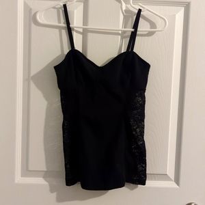 Aritzia Talula bustier tank with sheer lace sides size M never worn
